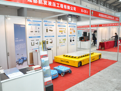 航發(fā)參加2015中國(guó)西部國(guó)際裝備制造業(yè)博覽會(huì)-展會(huì)現(xiàn)場(chǎng)-1.jpg